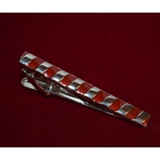 Kaklasaites piespraude